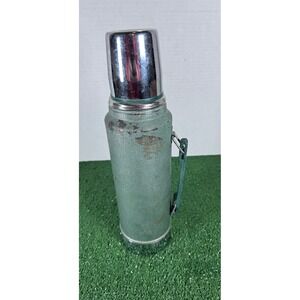 Vintage Aladdin Stanley Vacuum Bottle Quart Size Green Metal Handle